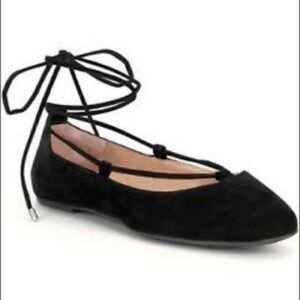 Gianni Bini Annessa Style Tie Flat